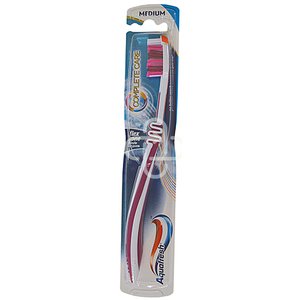 AQUAFRESH TOOTHBRUSH COMPL CARE MED 1